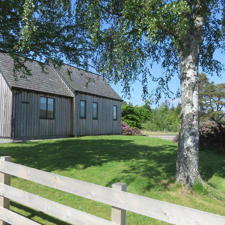Old Schoolhouse Villa Lairg Exterior photo